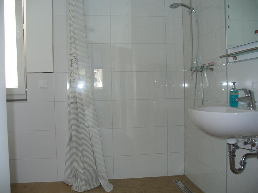 Ferienwohnung Rheinaue 쾰른 외부 사진